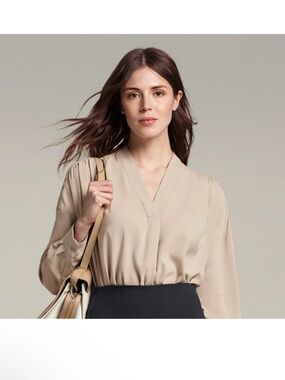 MM Lafleur V-Neck Long-Sleeve Blouse in Taupe